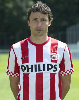 选手需要在 选手需要在