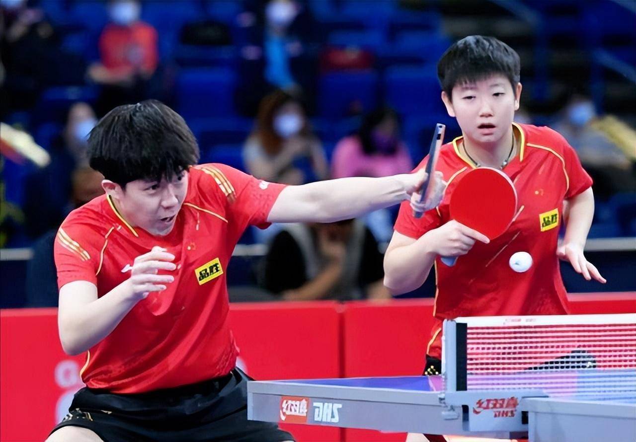 观众尤其是 观众尤其是