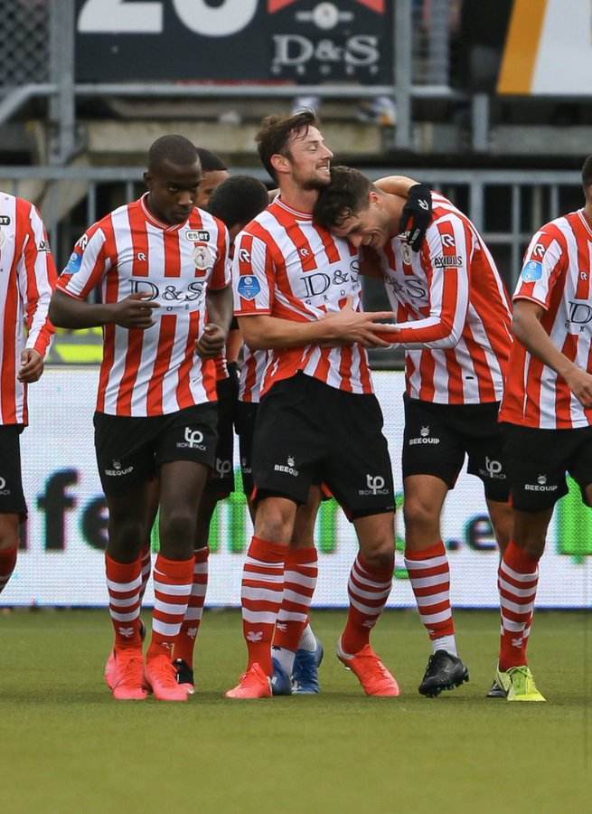 的外交角色 的外交角色