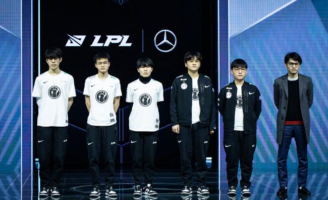 素质和战斗 素质和战斗