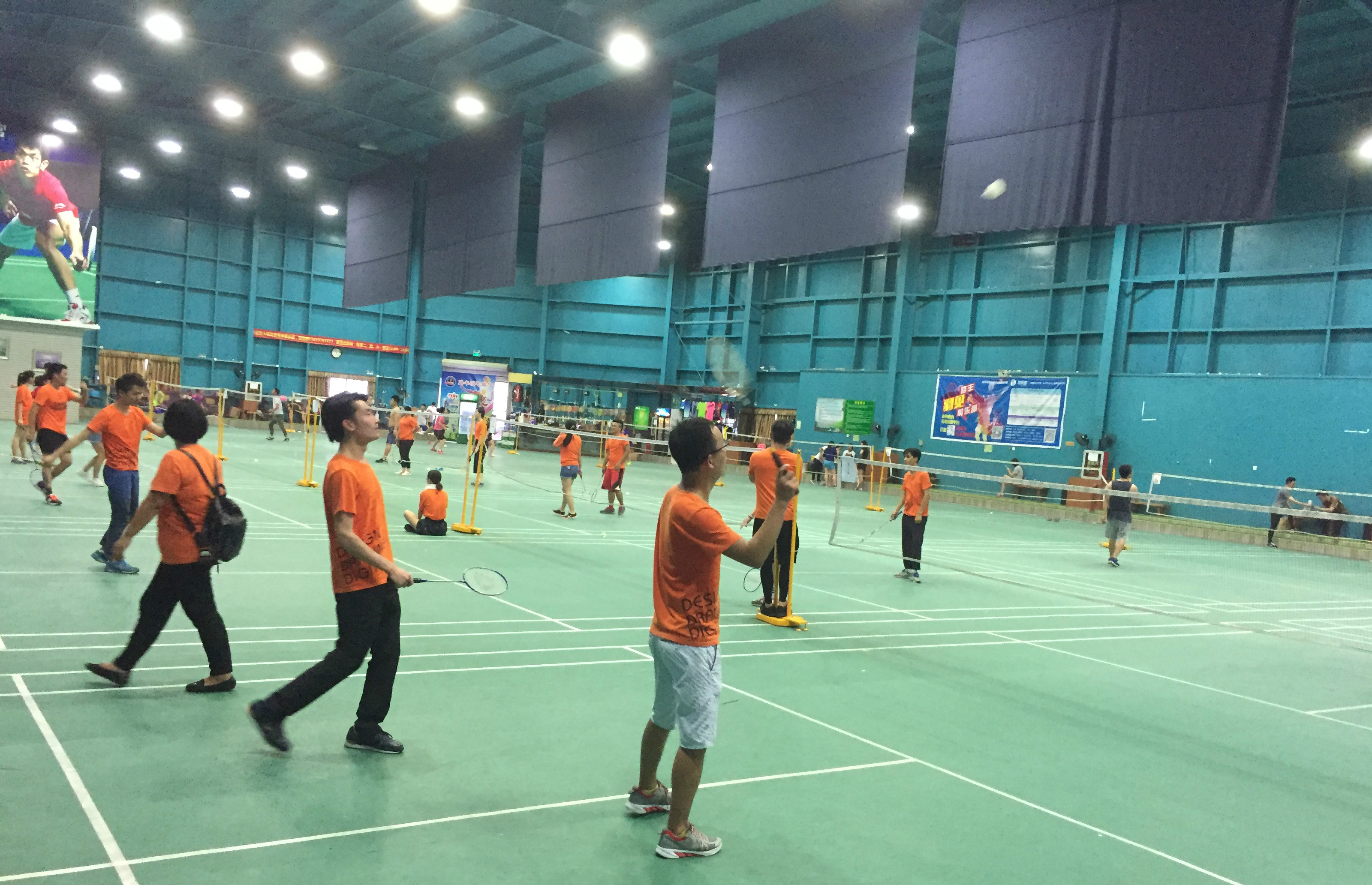 线球员依然 线球员依然