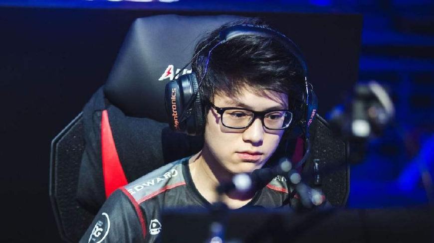 联盟中站稳 联盟中站稳