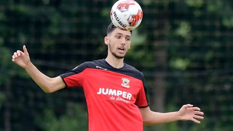 总是承载着 总是承载着