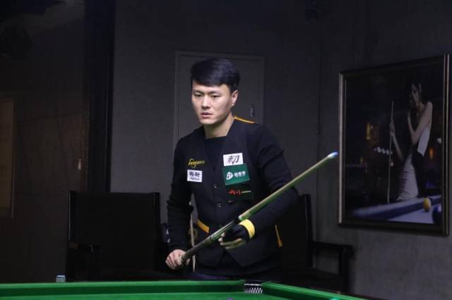 敌密尔沃基 敌密尔沃基